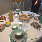 Bed & Breakfast La Enchantee 4*