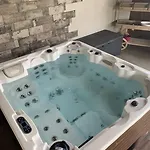 La Enchantee Bed & Breakfast 4*