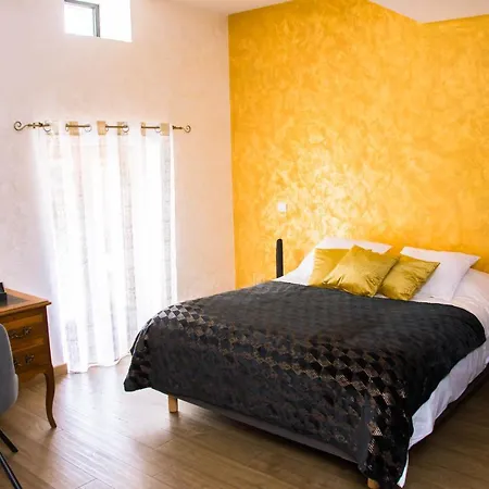 Bed and breakfast La Enchantée La Baffe