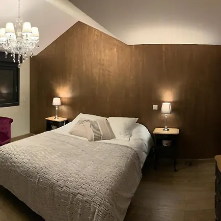 La Enchantée Bed and breakfast 4*