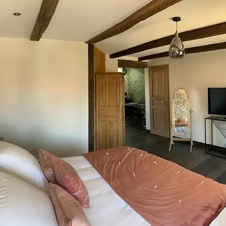 La Enchantée Bed and breakfast