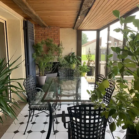 Couette-café La Enchantée 4*