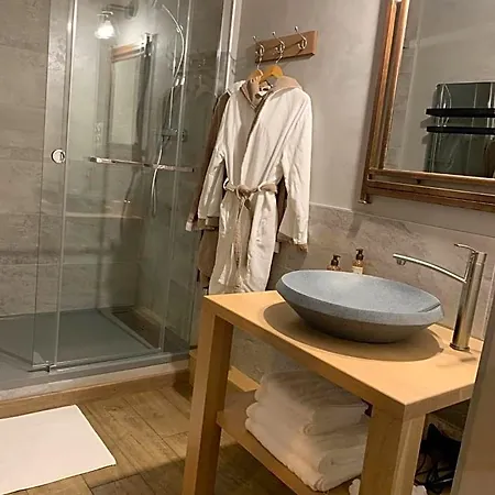 La Enchantee B&B