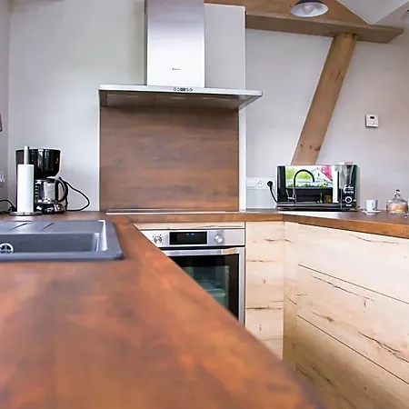 Bed & Breakfast La Enchantee 4*
