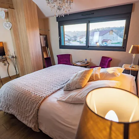 La Enchantee Bed & Breakfast