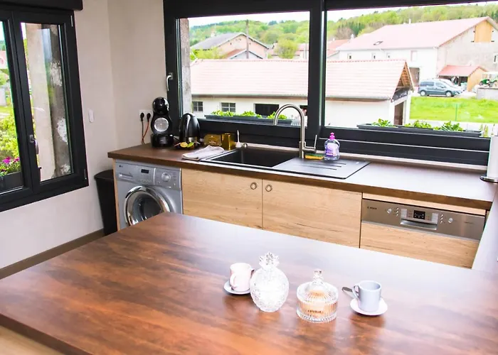 La Enchantee Bed & Breakfast 4*