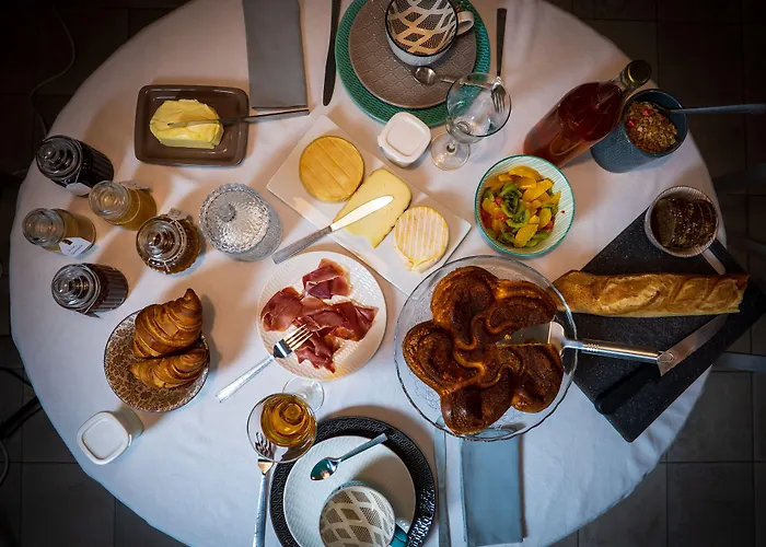 La Enchantee Alojamento de Acomodação e Pequeno-almoço La Baffe