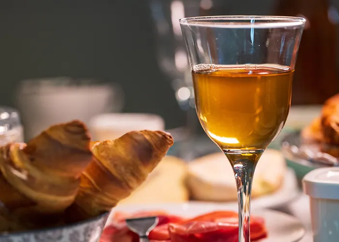 La Enchantee Alojamento de Acomodação e Pequeno-almoço 4*